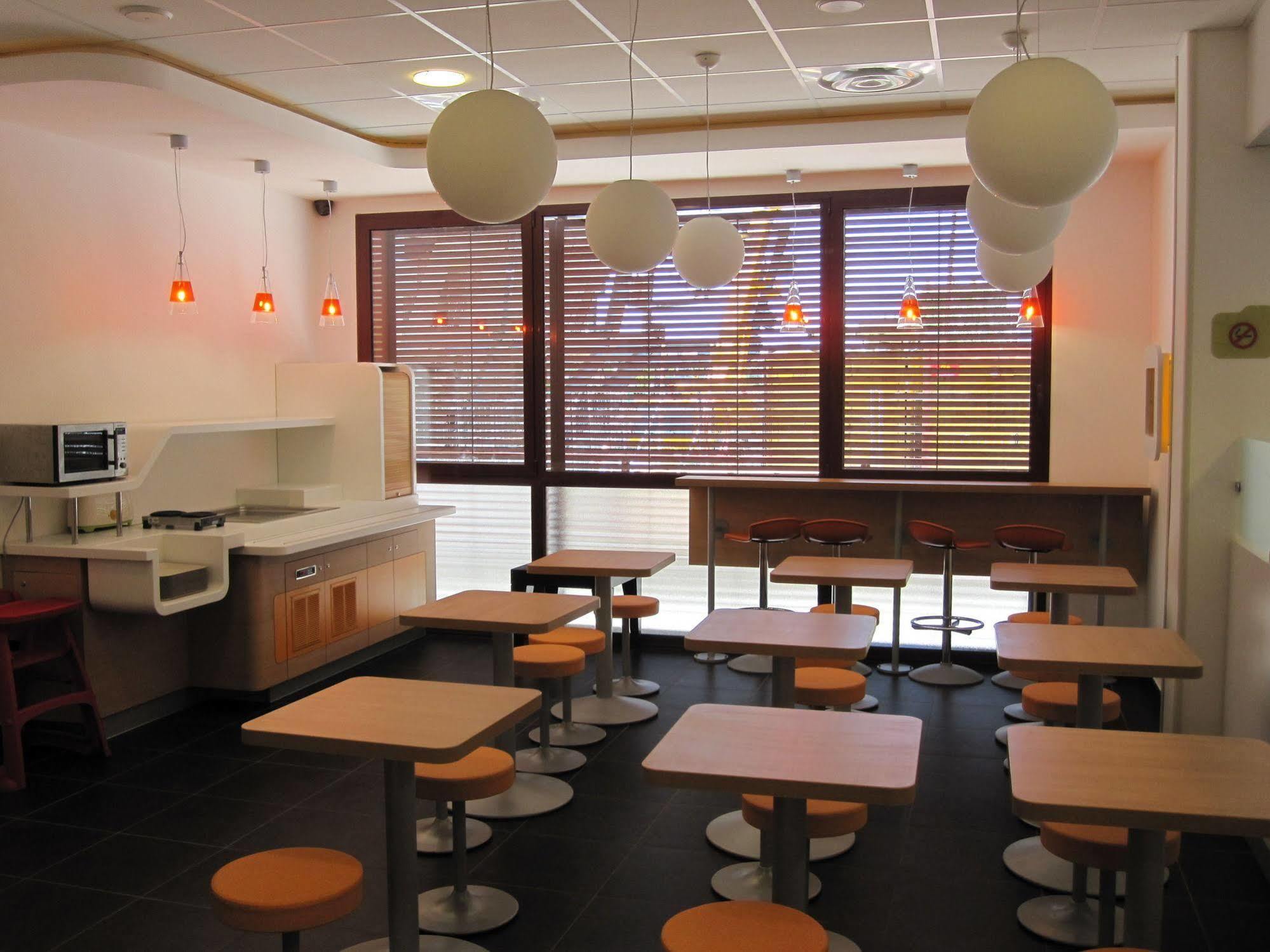 Ibis Budget Perpignan Centre Exterior foto